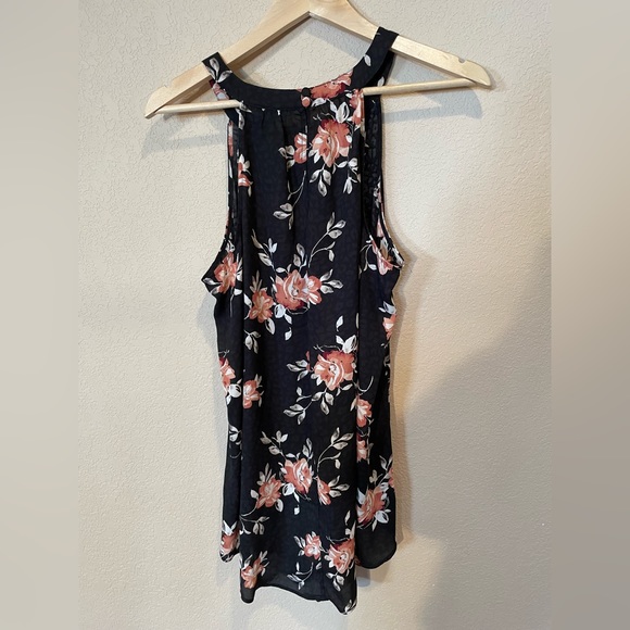 Torrid Georgette High Neck Tank Top - Picture 3 of 5